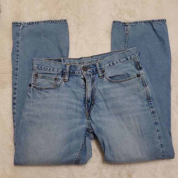 American Eagle Outfitters Other - AMERICAN EAGLE Relaxed Blue Jeans sz 32